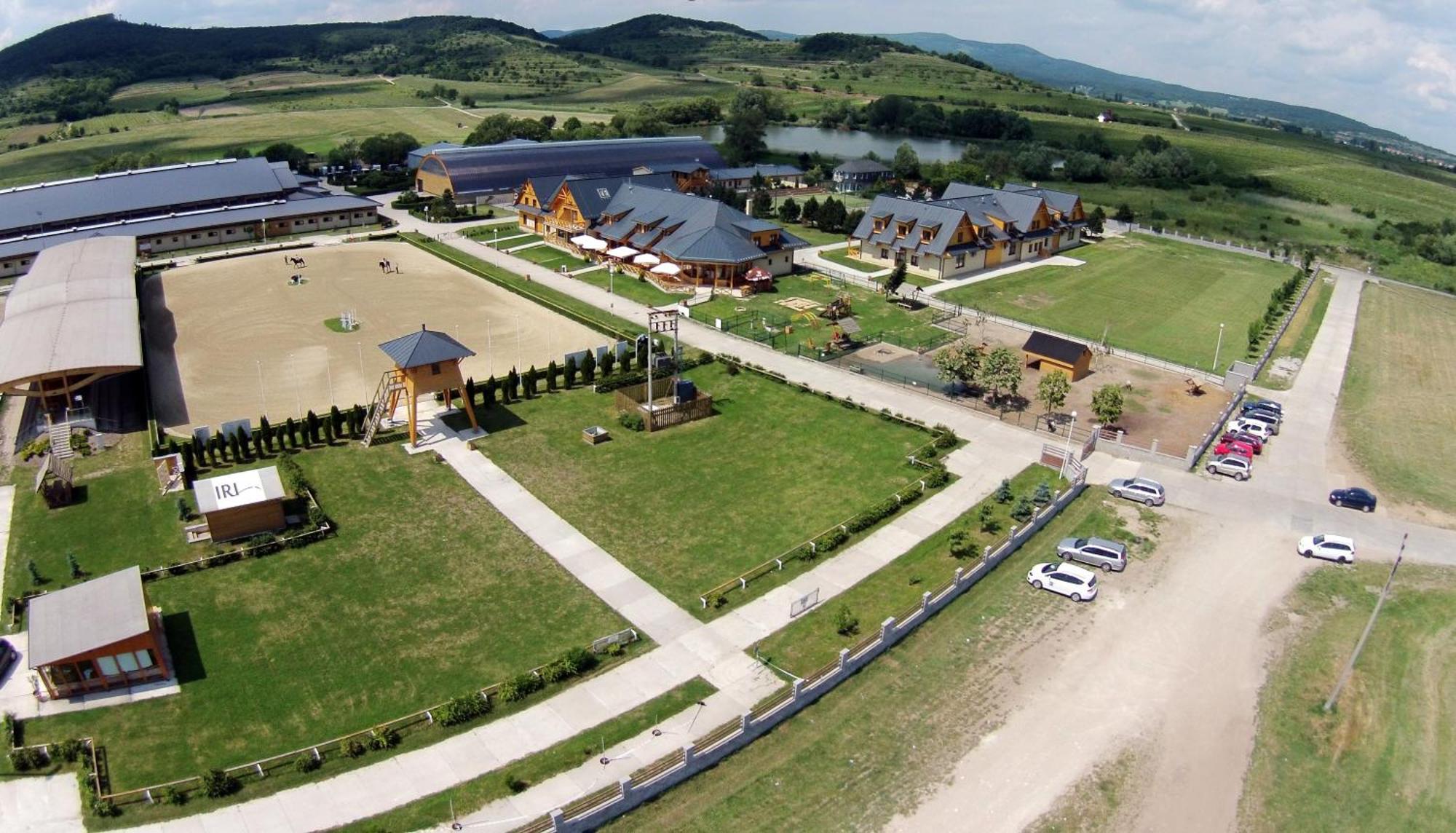 Hotel Rozálka Pezinok Exterior foto